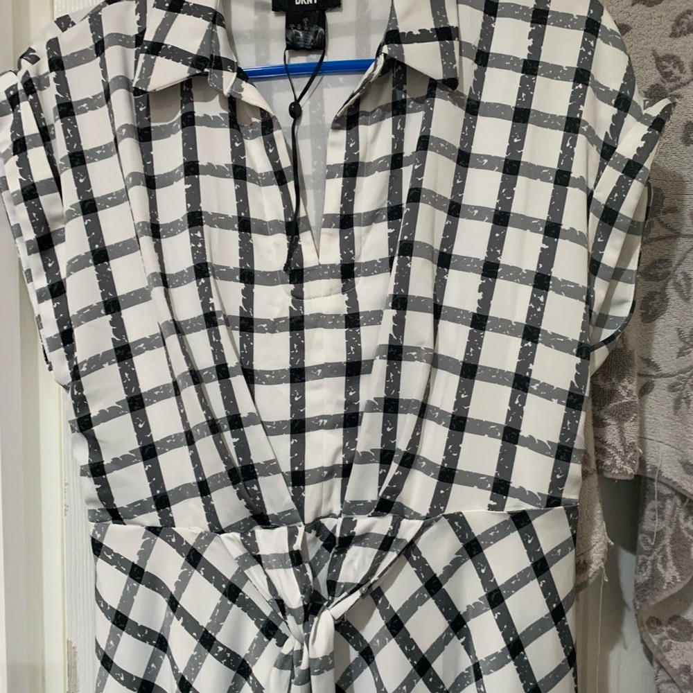 New Dkny woman dress size 6